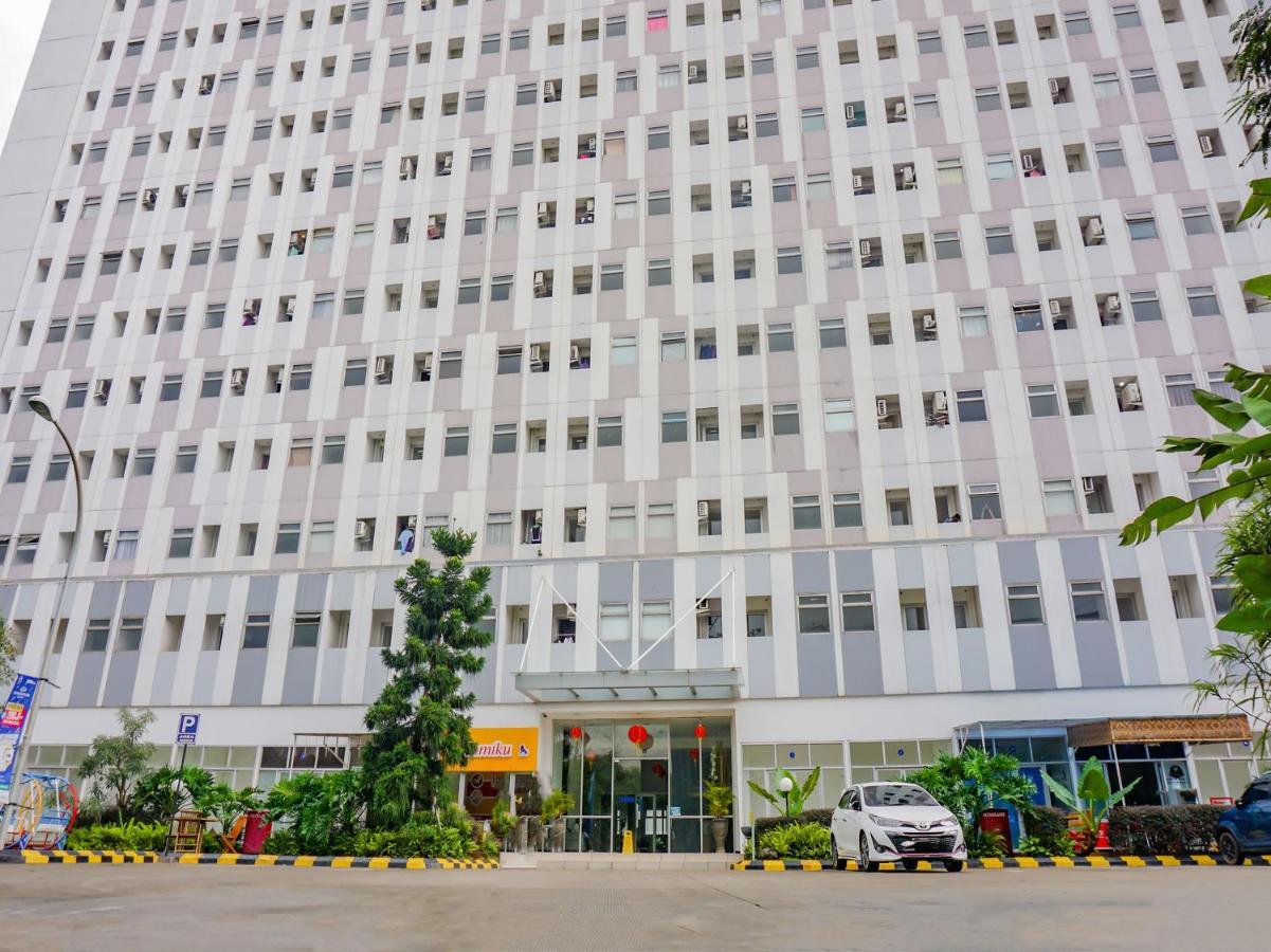 Oyo 90241 Sirooms Apartmen Gunung Putri ボゴール エクステリア 写真